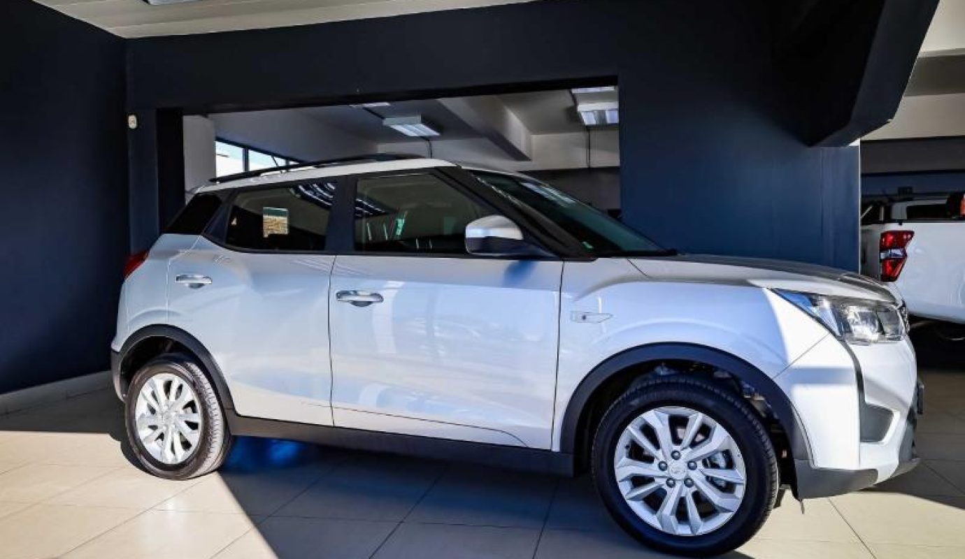 2022 Mahindra XUV300